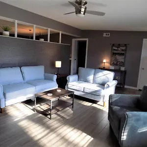 https://the-peaceful-retreat.hotels-destin.com